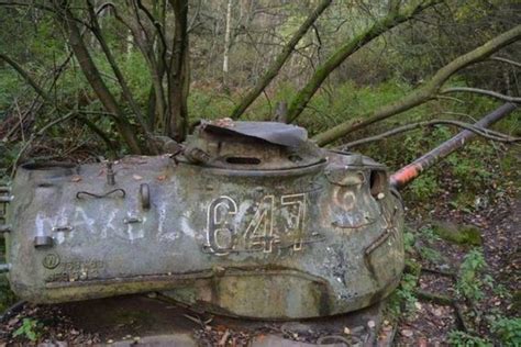 Abandoned Tanks In Germany - Barnorama