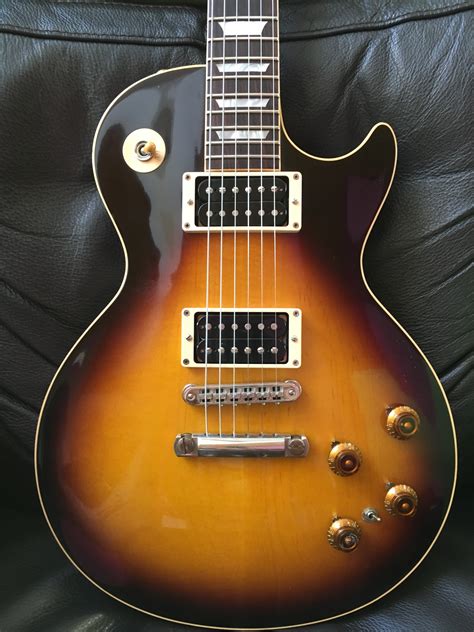 Slash Les Paul - Tobacco Burst Gibson - Audiofanzine