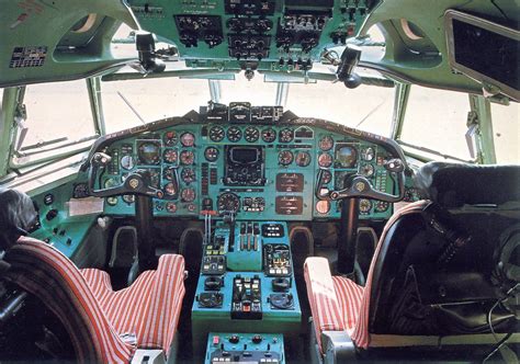 MALEV Hungarian Airlines Tu-154 cockpit (postcard) | Flickr