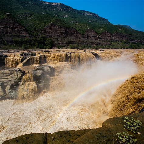 A balance of development and protection along the Yellow River - CGTN