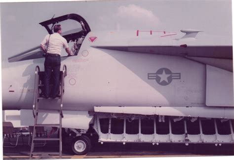 Looking for an EF-111A "walk-around" picture reference site... - Jet Modeling - ARC Discussion ...