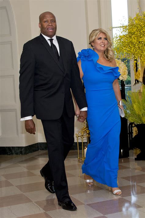 Who is Craig Robinson’s wife Kelly? Meet Michelle Obama’s brother and family - Celeb 99