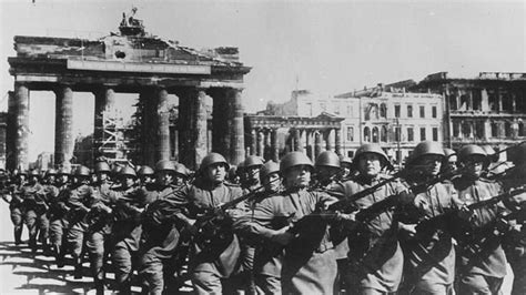 The ‘forgotten parade’ of the Allies in Berlin (PHOTOS) - Russia Beyond