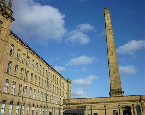 Salts Mill UNESCO World Heritage Site, England | West yorkshire, Listed building, Day trips