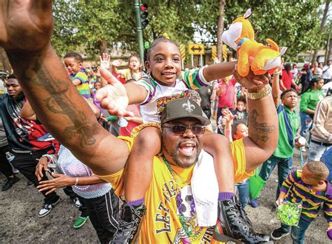 New Orleans bids another joyous ‘Fat Tuesday’ farewell to Carnival ...