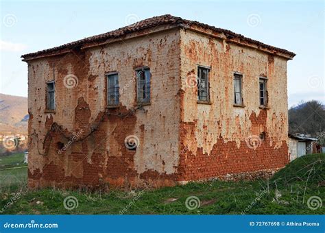 Abandoned mud brick house stock photo. Image of home - 72767698