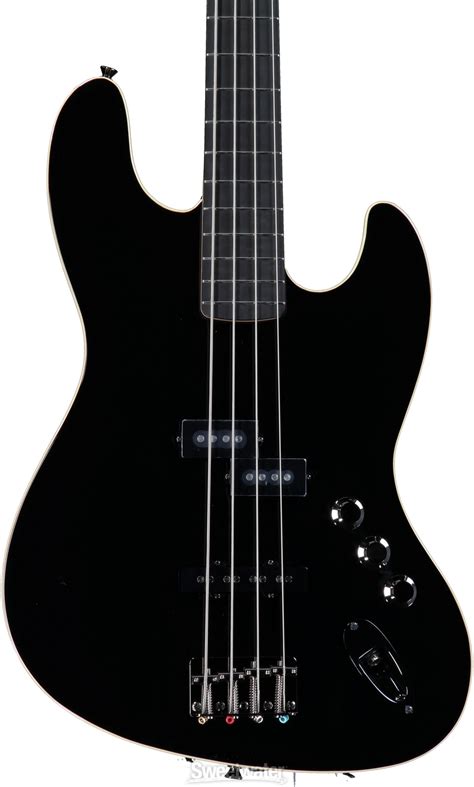 The Fender Aerodyne Jazz Bass Review - Sleek, Slender, Seductive, Sonorous! - The Guitar Review ...