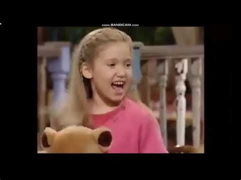 Danny, Keesha, Kirsten, Emily and Stephen dancing to Happy Dancin from Barney Songs (1995) - YouTube