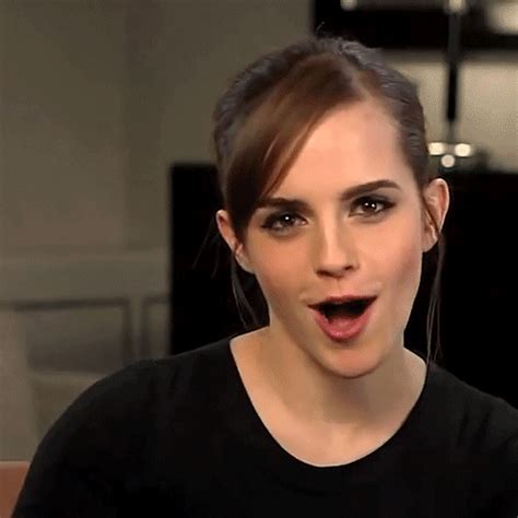 AKI GIFS: 20 Gifs Emma Watson