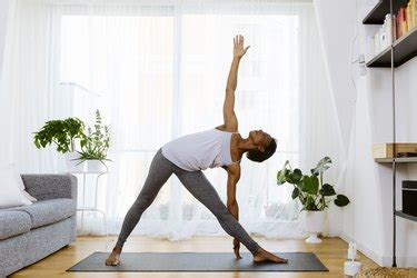 What Is Vinyasa Yoga and What Is It Good For? | livestrong