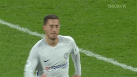 Eden Hazard GIFs - Find & Share on GIPHY