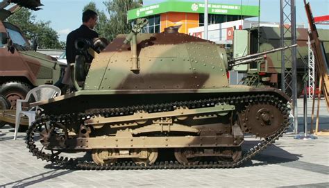 Polish tankette TKS walk around gallery