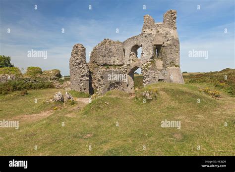 Pennard Castle ruins, Pennard, Gower Peninsula, Swansea, South Wales ...