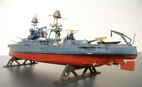 Revell USS Arizona - scaleModelGuy Home