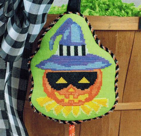 Masked Jack-O-Lantern chart - Pepperberry Designs
