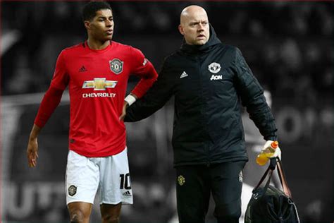 Man United's Marcus Rashford suffers back injury, might miss Liverpool ...