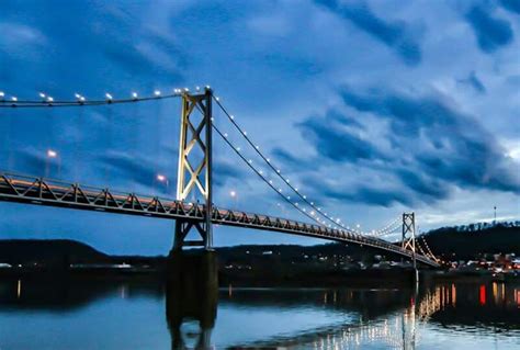 Lights on the Simon Kenton Memorial Bridge, Maysville, KY | Great ...