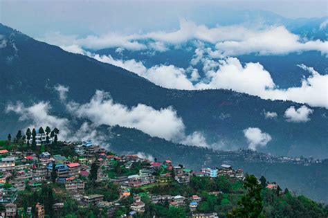 The Ultimate Guide to Darjeeling Weather: Seasons, Temperatures, Best Time to Visit ...