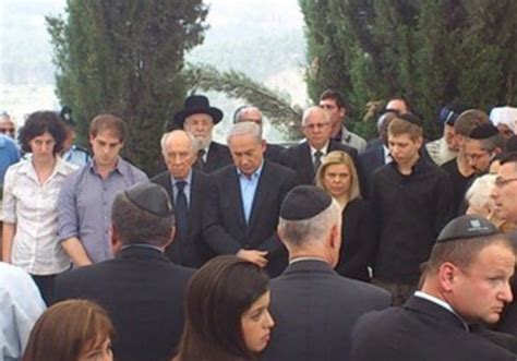 Benzion Netanyahu is laid to rest in Jerusalem - National News ...