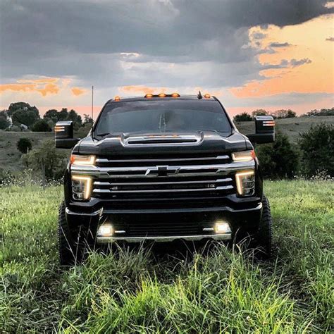 big trucks chevy #Gmctrucks | Chevy trucks silverado, Country trucks ...