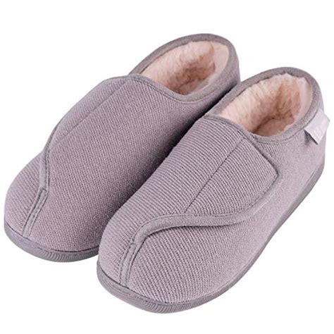 Top 10 Best Memory Foam Slippers in 2023 Reviews | Buyer's Guide