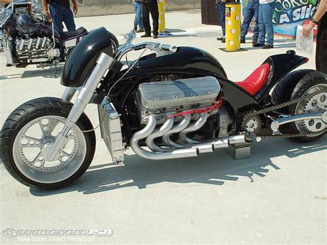 Pin on V8 Trikes & Bikes