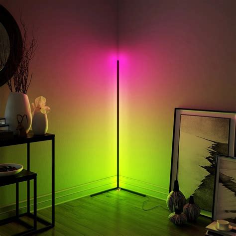 Modern Metal Studio Standing Decorative Corner LED Tripod Floor Lamp (WH-MFL-01) - China Floor ...
