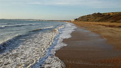 Bowleaze Cove - Dorset | UK Beach Guide