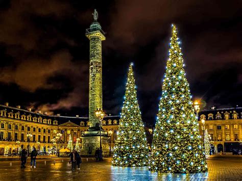 Where to See Holiday Lights in Paris