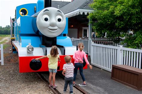 Essential Family Tips For Visiting Edaville Thomas Land in MA | Dotting the Map