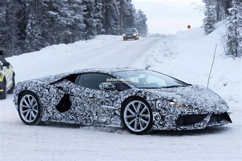 2024 Lamborghini Aventador Successor Caught Playing in the Snow, Could ...