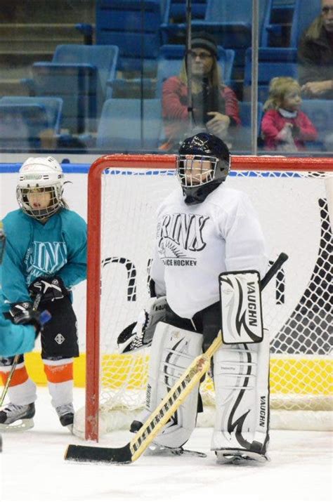 Rinx Hockey Players Show Skill At Islanders' Jamboree | Hauppauge, NY Patch