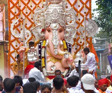 Manache 5 Ganapati you must visit in Pune - Mi Punekar