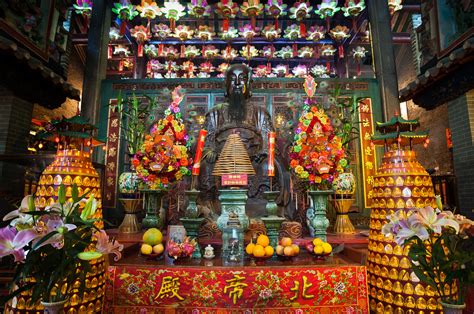 Ceremonial Forms of the Taoist Altar