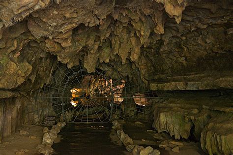 Voyagers: Crystal Cave @ Sequoia National Park