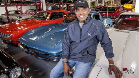 Reggie Jackson is auctioning off part of his car collection