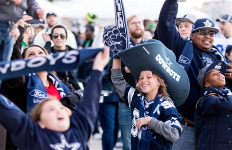 Dallas Cowboys Have Second-Best Fans In The NFL, Study Says