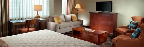 Austin Southpark Hotel | Luxurious Suites