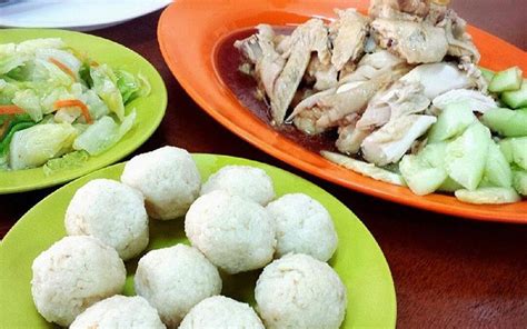 9 Must Eat Chicken Rice Ball Melaka | SGMYTRIPS.com