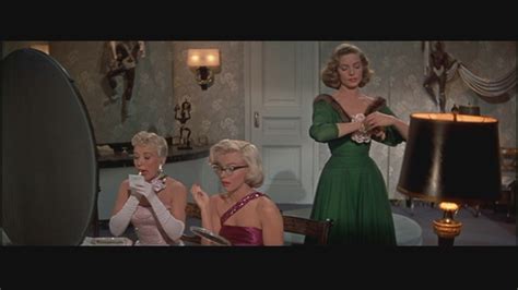 Marilyn Monroe in "How to Marry a Millionaire" - Marilyn Monroe Image (20165948) - Fanpop