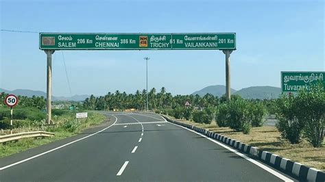 India plans to construct 40 km of highway daily this year