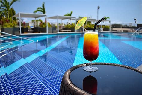 Hotel 2 Fevrier Lome Pool: Pictures & Reviews - Tripadvisor