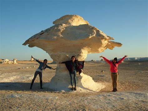 Crystal Mountain, White Desert National Park, Bahariya Oasis Egypt ...