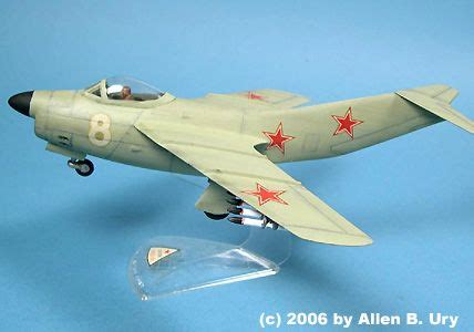 Aurora MIG-19 Model Kit by Aurora | Plastic model kits, Model kit ...