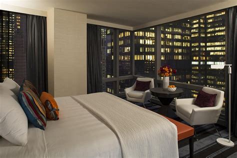 Courtyard by Marriott New York Manhattan/Central Park (뉴욕) - 호텔 리뷰 & 가격 비교