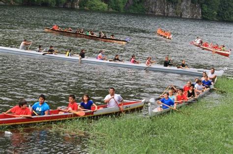 War canoe races and ancient games - British Columbia Magazine