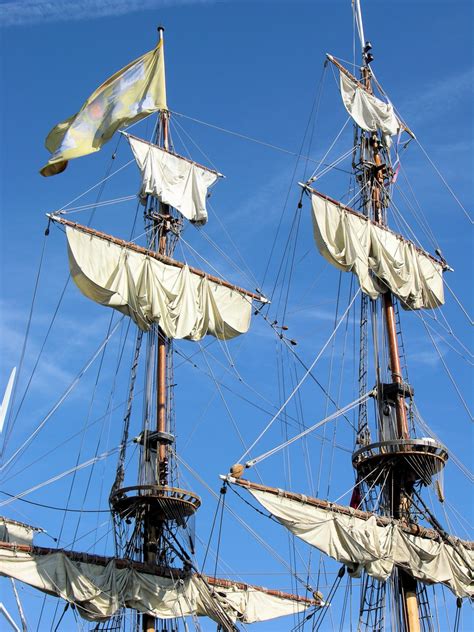 Free Images : sea, wood, boat, old, transport, vessel, vehicle, mast ...