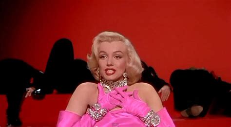 NAU NUA: MARILYN MONROE. DIAMONDS ARE A GIRL'S BEST FRIEND