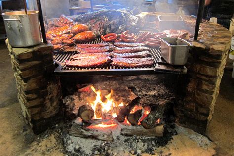 Texas - Driftwood: The Salt Lick BBQ - Barbecue pit | Flickr