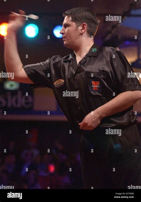 Gary Anderson - World Darts Semi Final Stock Photo - Alamy